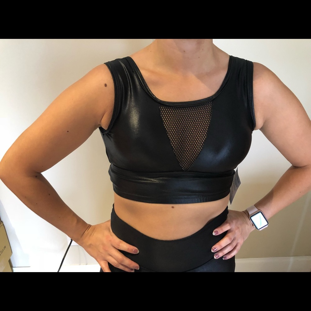 Top - Picture 3 of 5